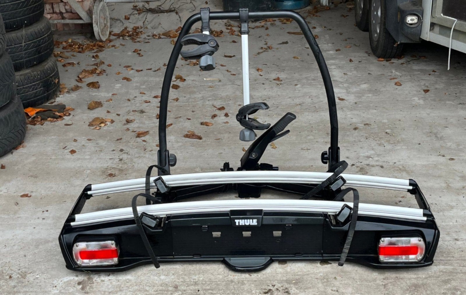 Thule VeloSpace voor 2 elektrische fietsen, Auto diversen, Ophalen, 2 fietsen
