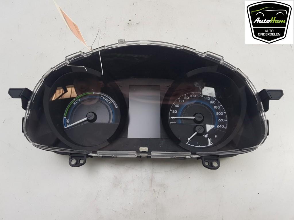 INSTRUMENTS DE BORD Toyota Auris Touring Sports (E18), Utilisé, Toyota