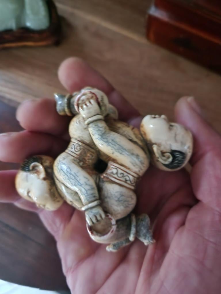 Antieke netsuke, Ophalen of Verzenden