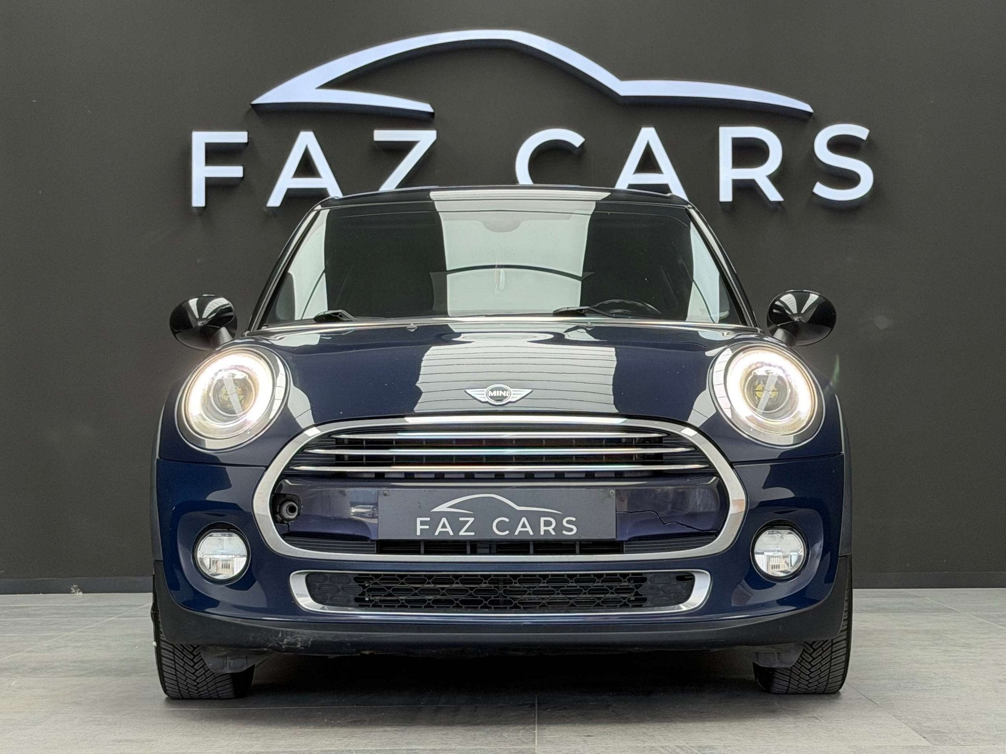 MINI Cooper D 1.5 DA Cooper * LED + AUTO + JANTES + GARANTIE, Auto's, Mini, Automaat, Gebruikt, Elektrische ramen, 116 pk