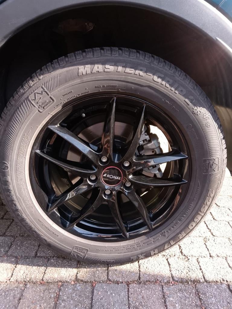 Pneus d'hiver Semperit + jantes taille 225/60 R17 H, Autos : Pièces & Accessoires, Pneus & Jantes, Enlèvement, Pneus hiver, Jante(s)