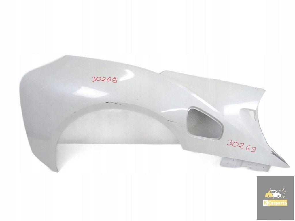 QQ1AAQ5I, Garde-boue arri re droit BMW i8, Petuelring 130
80788  Munich, DE, Info@bmw.de, Utilisé, BMW