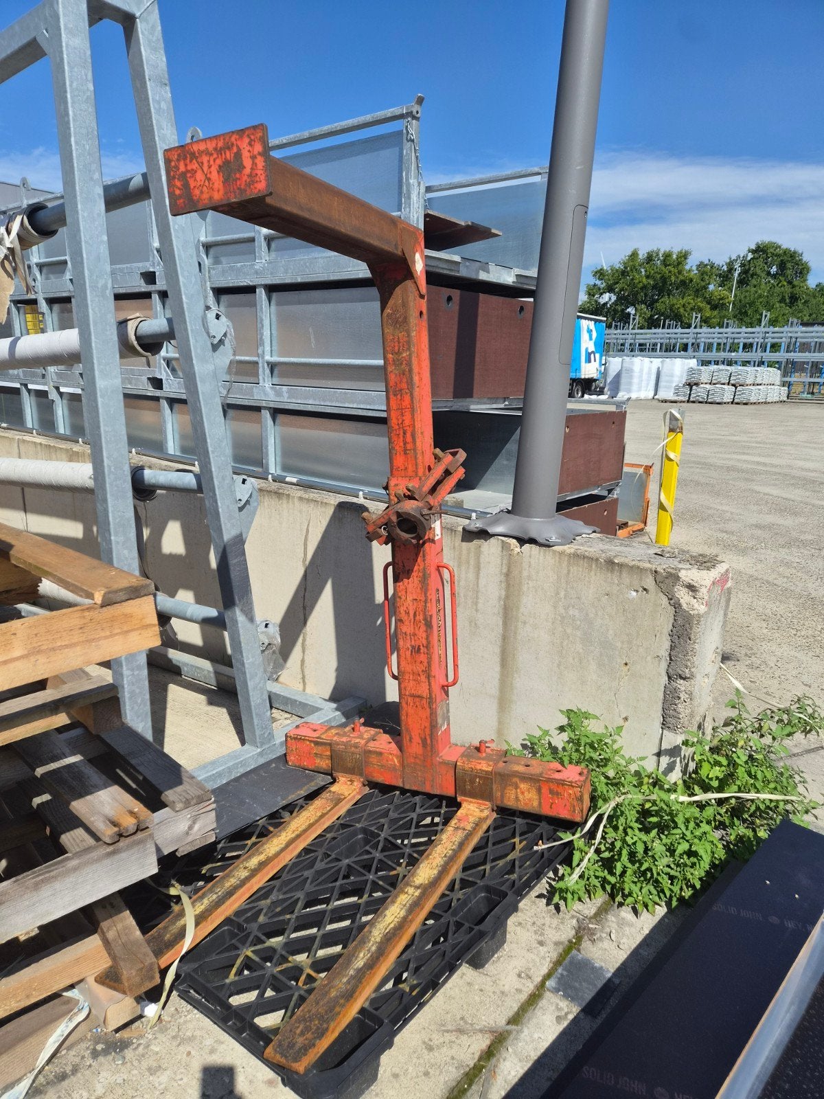Pallettenhaak Palfinger, Zakelijke goederen, Ophalen