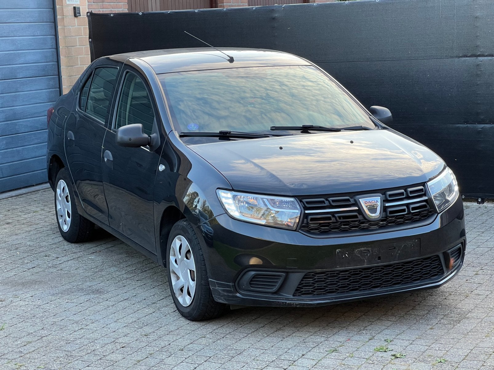Dacia Logan 1.0 TCe Airco Start&Stop, Voorwielaandrijving, Stof, USB, Logan