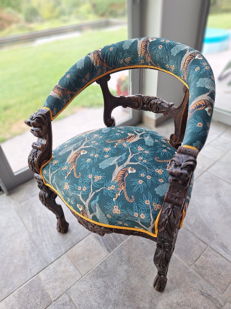 Fauteuil ancien à têtes de lion - récemment rembourré, Antiquités & Art, Enlèvement ou Envoi