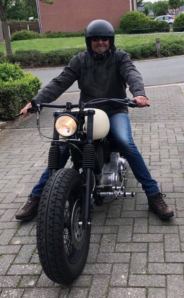 Hd hardtail sporster 883, Ophalen
