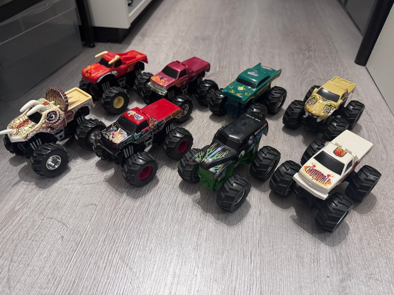 Lot Monster Jam vintage Hot Wheels 2001, Enlèvement ou Envoi, Comme neuf