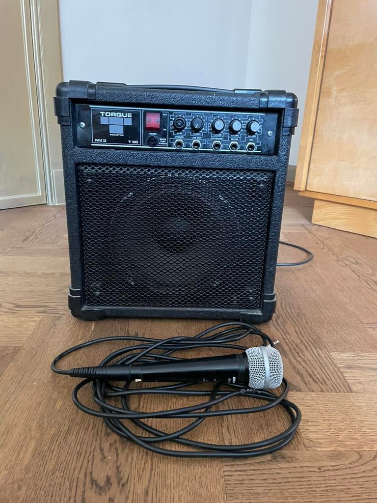 Box/gitaarversterker Torque MKII T30 + microfoon, Ophalen, Zo goed als nieuw