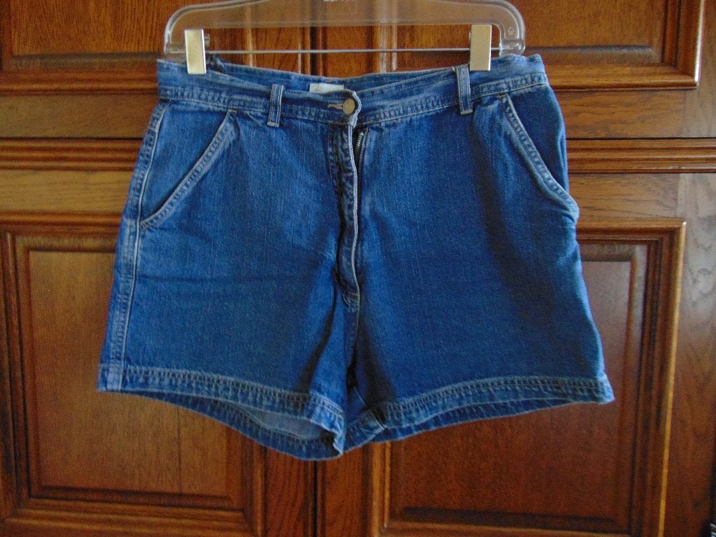 Jeans Short blauw zeer kleine 44 meer naar 40, korte broek, Ophalen of Verzenden, Gedragen, Blauw