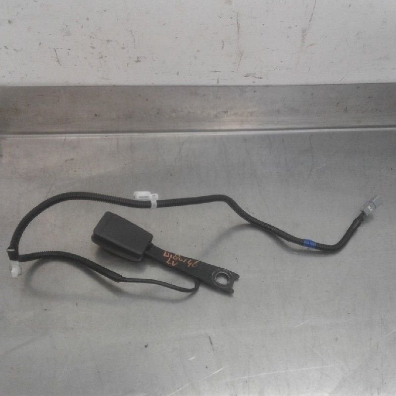GORDELSLOT LINKS VOOR Toyota Corolla (E15) (11-2006/11-2013), Gebruikt, Toyota