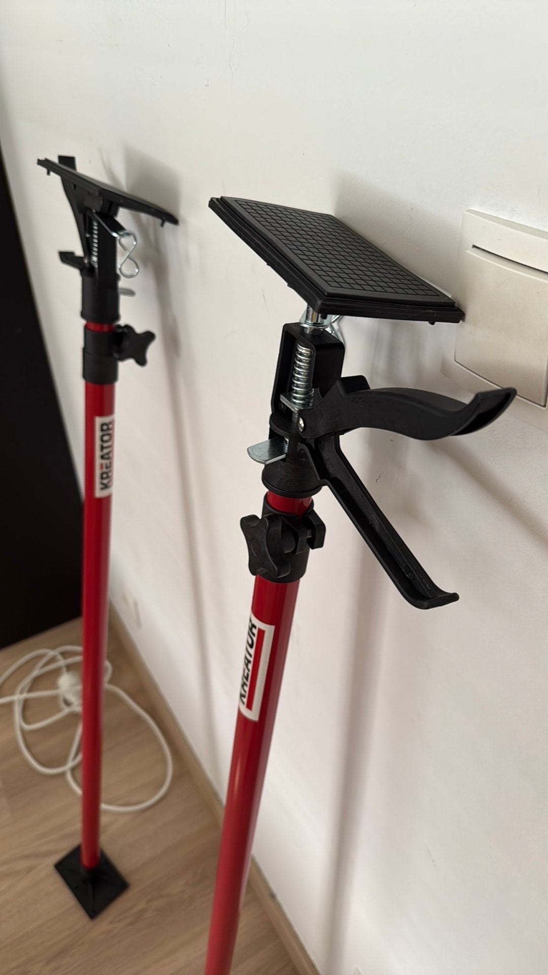 2x Kreator KRT673001 telescopische steun derde hand 300cm, Ophalen, Zo goed als nieuw