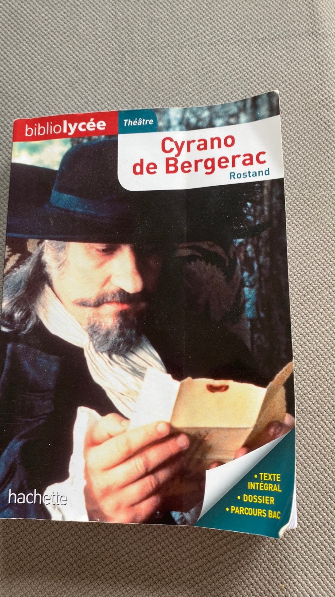 Cyrano de Bergerac, Enlèvement, Comme neuf