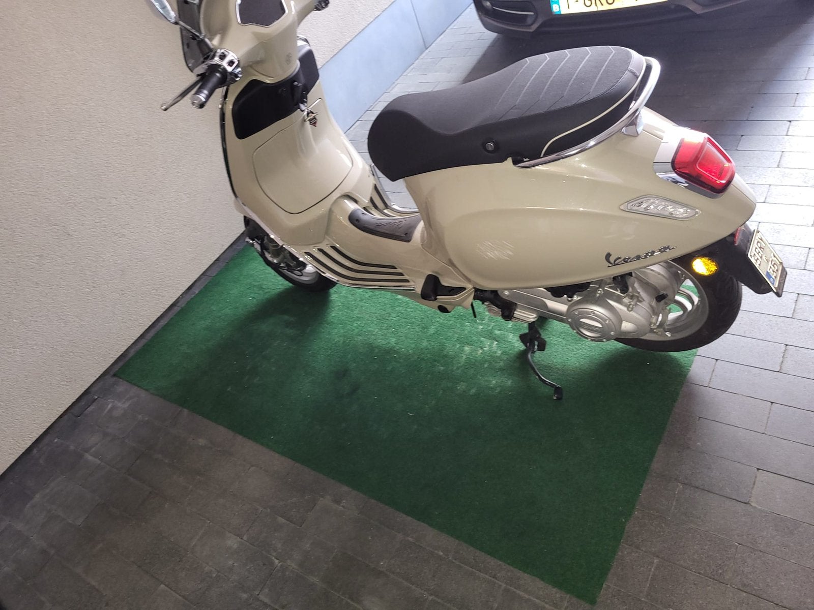 Vespa Primavera–4.000 km–NOG GARANTIE—rijdt perfect—schade, Gebruikt, Ophalen of Verzenden, Klasse B (45 km/u), Benzine
