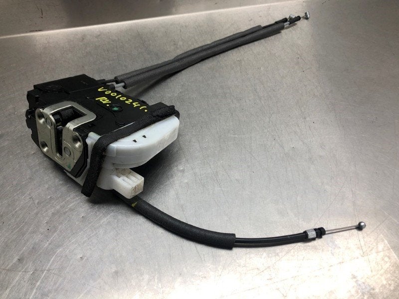 SERRURE DE PORTE RODS AVANT DROIT iX35 (LM) (|060A13|), Dhr. M. Roggen, Stadsweg 37 37
9917 PV  WIRDUM GR., NL, Hyundai, Utilisé