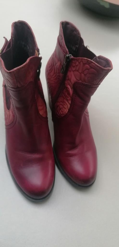 Petites bottes Laura Vita cuir, Enlèvement, Rouge