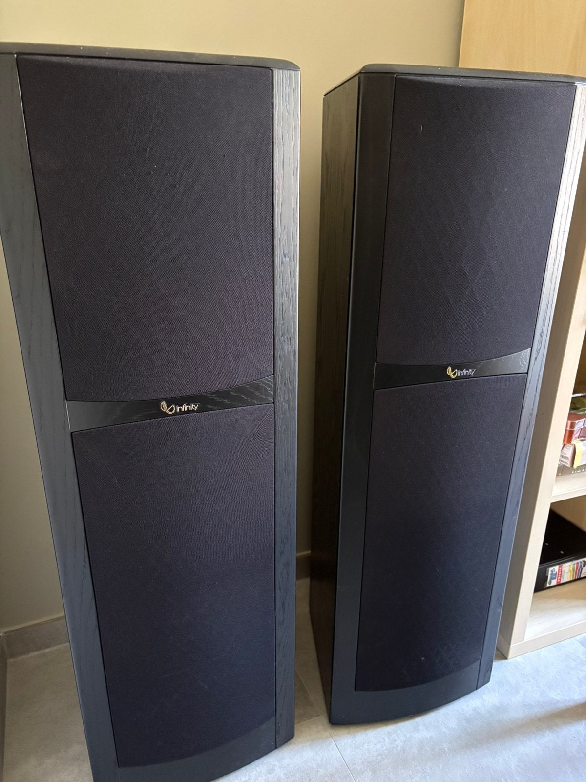 Infinity boxen, Audio, Tv en Foto, Luidsprekerboxen, Ophalen, Zo goed als nieuw