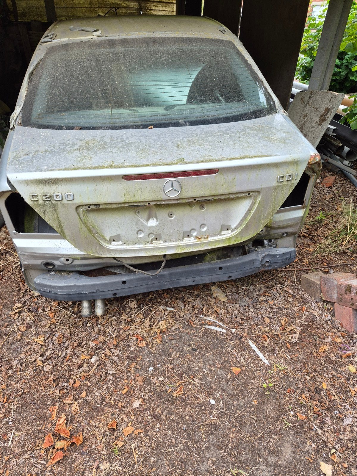 Voor onderdelen  auto met papieren, Enlèvement, Utilisé, Avant, Mercedes-Benz