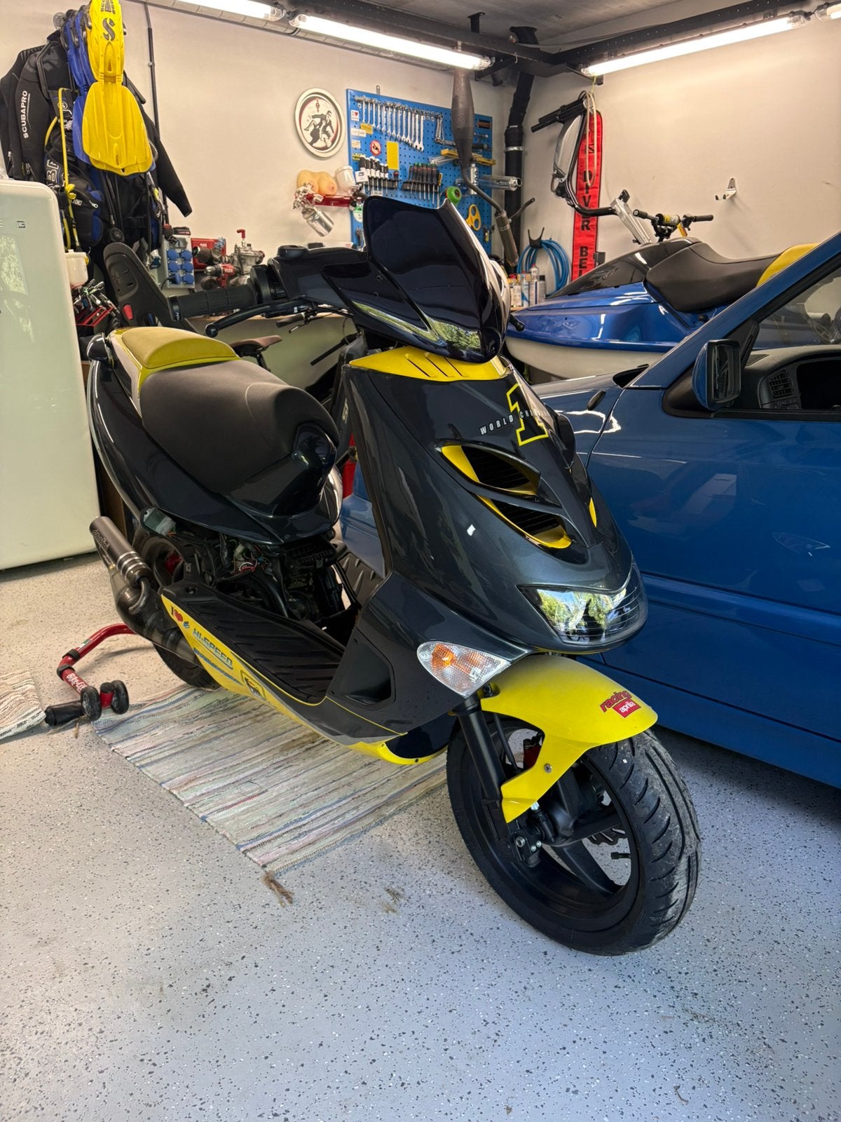 Aprilia sr50 b klasse, Ophalen, Zo goed als nieuw