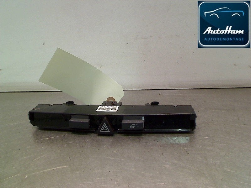 COMMUTATEUR DE FEUX DE DETRESSE Opel Astra H SW (L35), Autos : Pièces & Accessoires, Utilisé, Opel