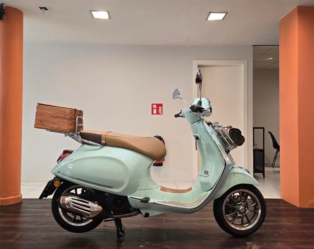 Vespa Primavera 125 Pic Nic**2023**310km**Garantie, Motoren, Motoren | Piaggio, Bedrijf, Scooter
