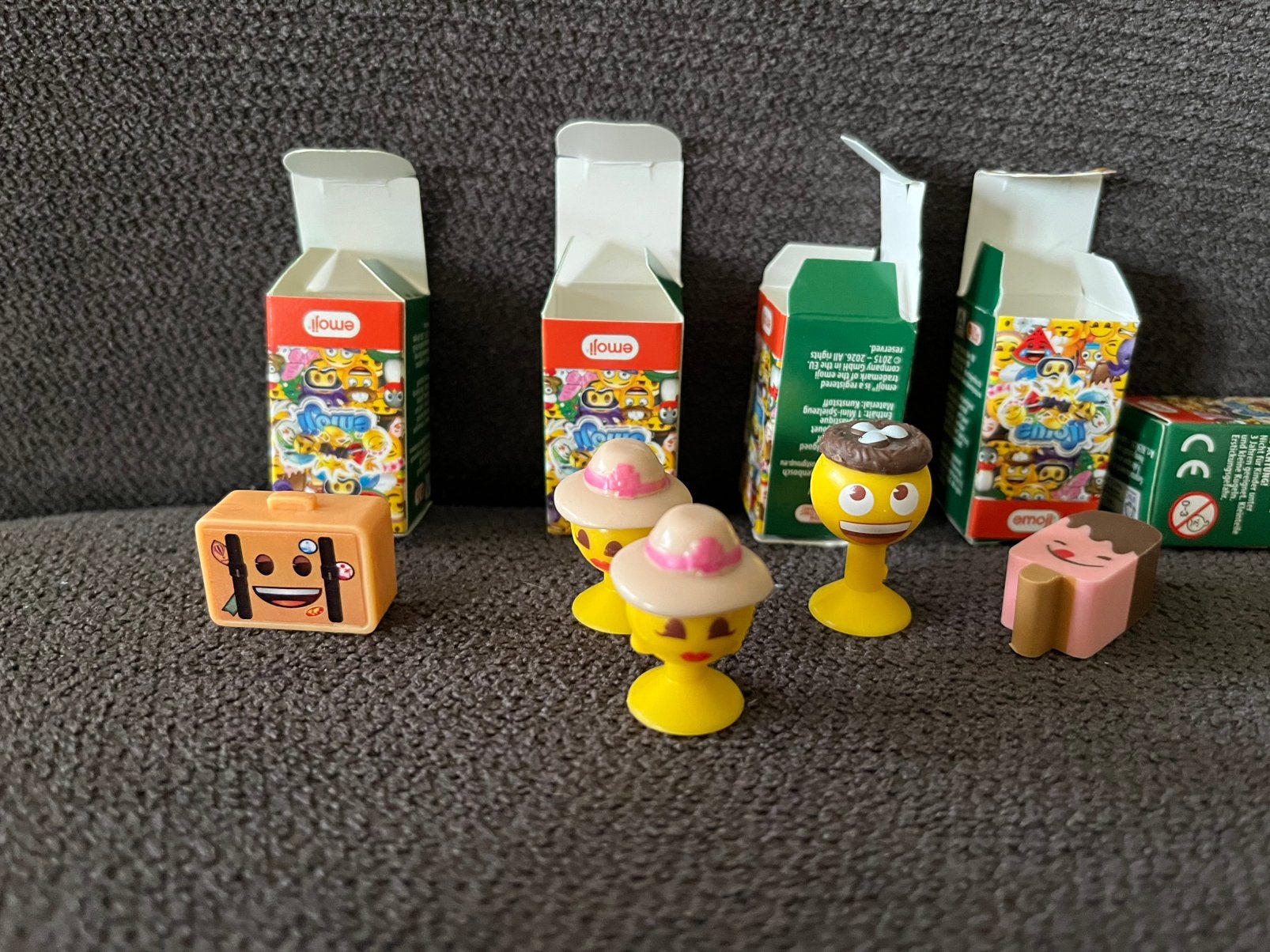 Emoji Aldi 2026, Aldi, Envoi