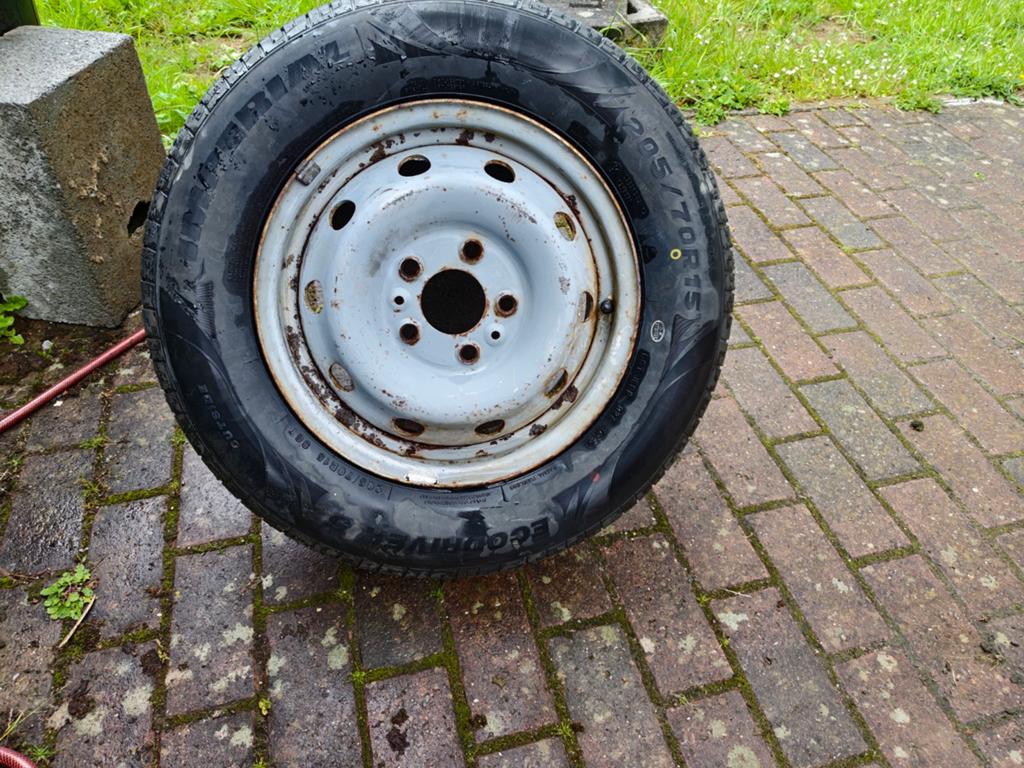 Roue de secours Fiat Ducato avec pneus neuf, Auto-onderdelen, Banden en Velgen, Ophalen, Bestelwagen, 15 inch, Banden en Velgen