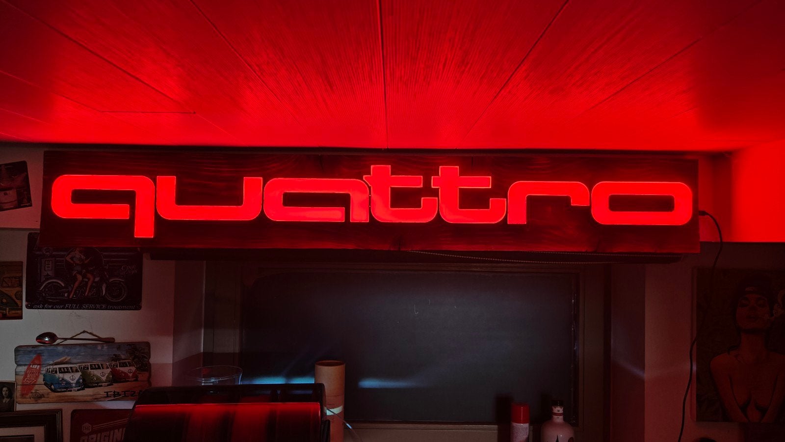 Audi Quattro LED Lightbox Wandlamp 135 cm – Handgemaakt, LED, Rood, Nieuw, Ophalen of Verzenden