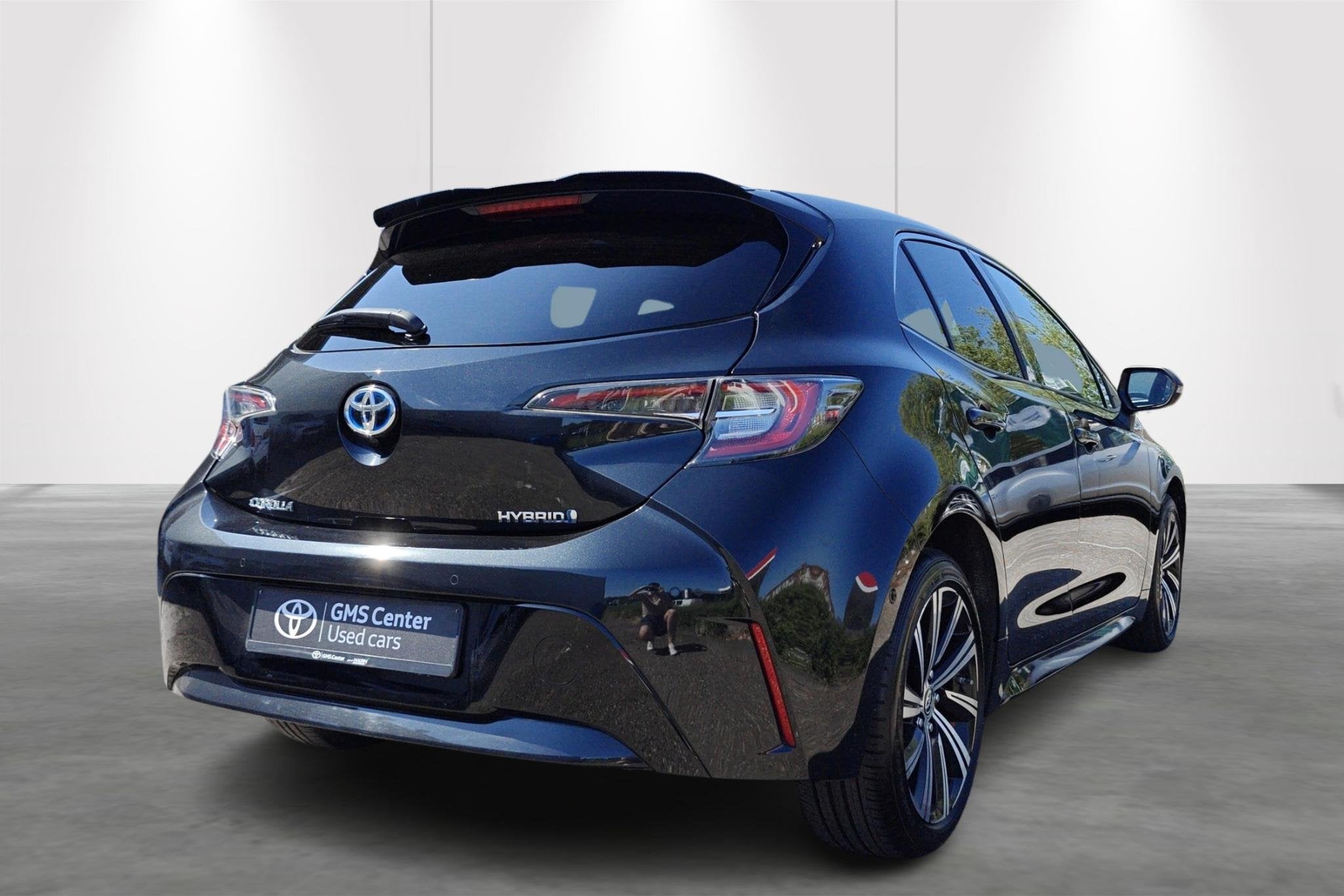Toyota Corolla 1.8 Hybrid Style e-CVT - 2 ans KARE incl, Autos, 750 kg, Corolla, Noir, 5 portes