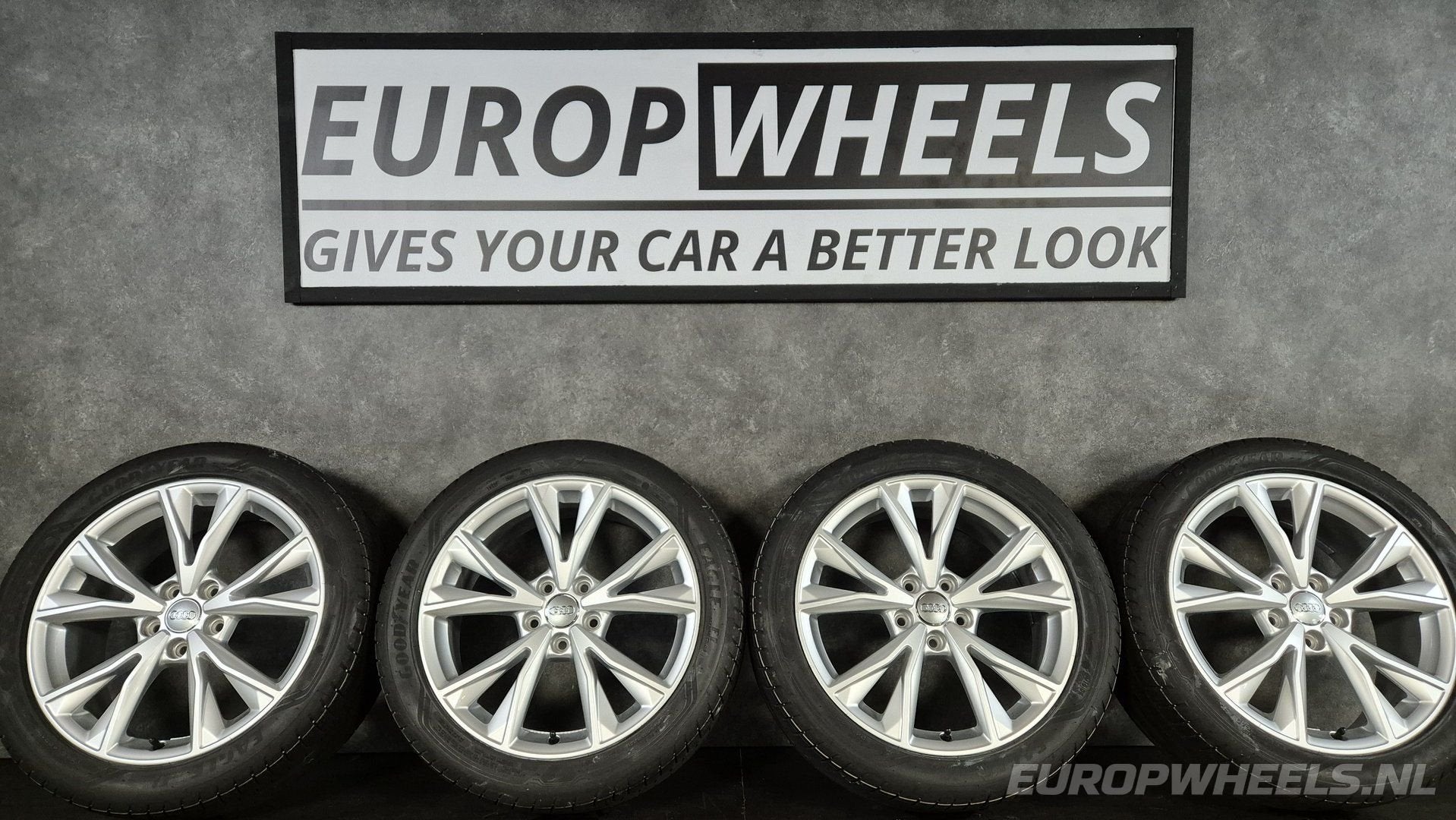 18 inch Audi A6 C7 velgen Audi 245 40 Passat VW Caddy, 18 inch, -, -, Banden en Velgen