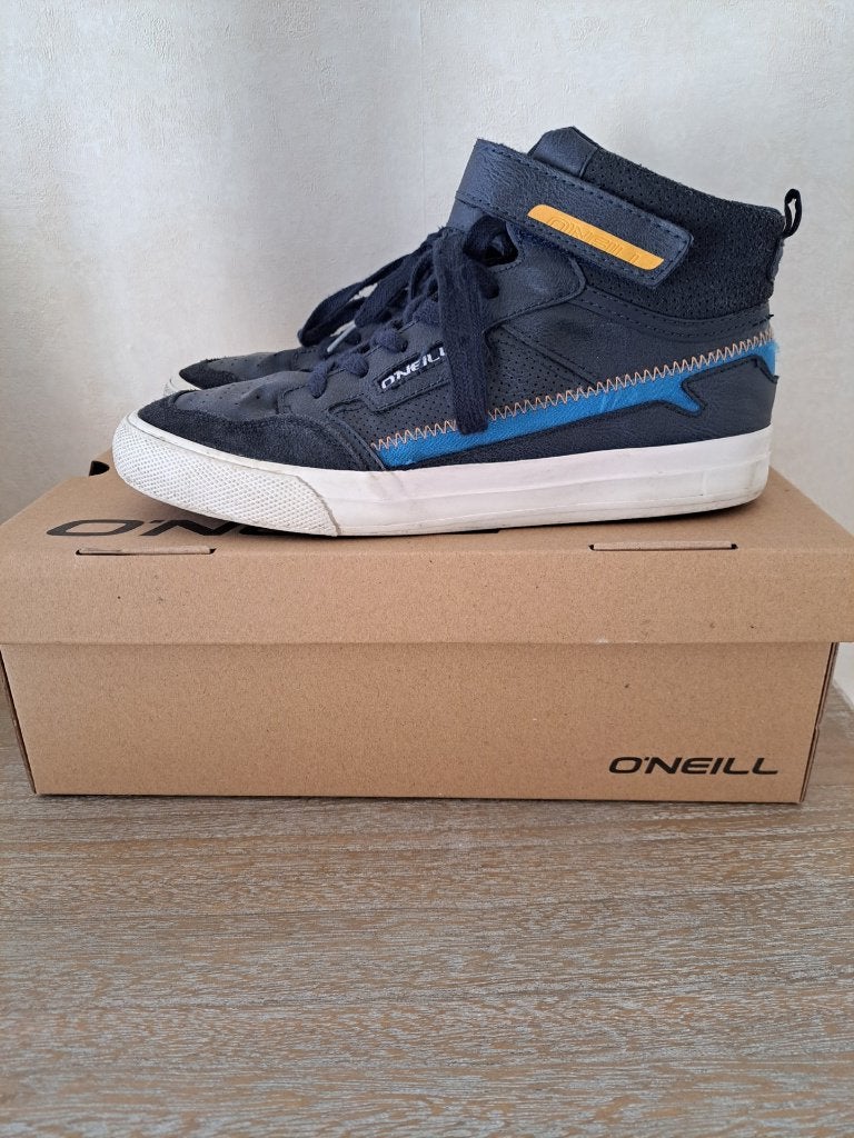 donkerblauwe bottines O'Neill maat 37, Kinderen en Baby's, Kinderkleding | Schoenen en Sokken, Ophalen, Schoenen, Zo goed als nieuw