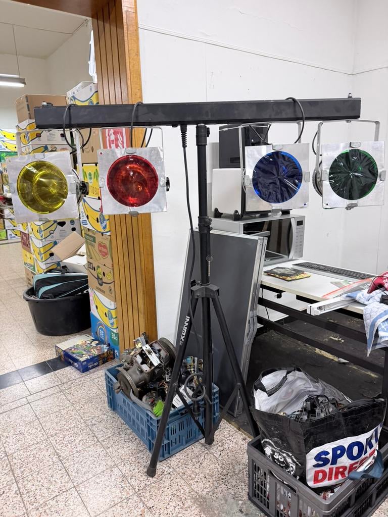 Lichtinstallatie met geluidsbox, Ophalen, Zo goed als nieuw, Licht