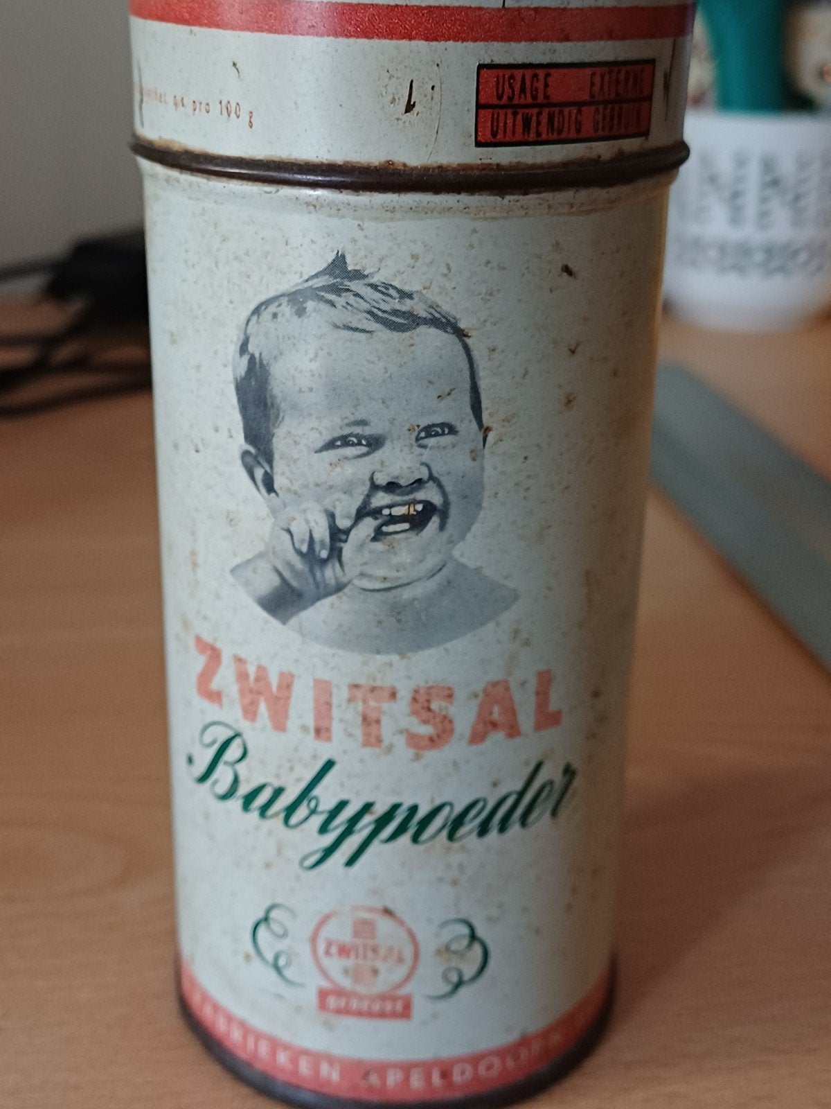 Antieke blikken bus zwitsal babypoeder, Verzamelen, Ophalen