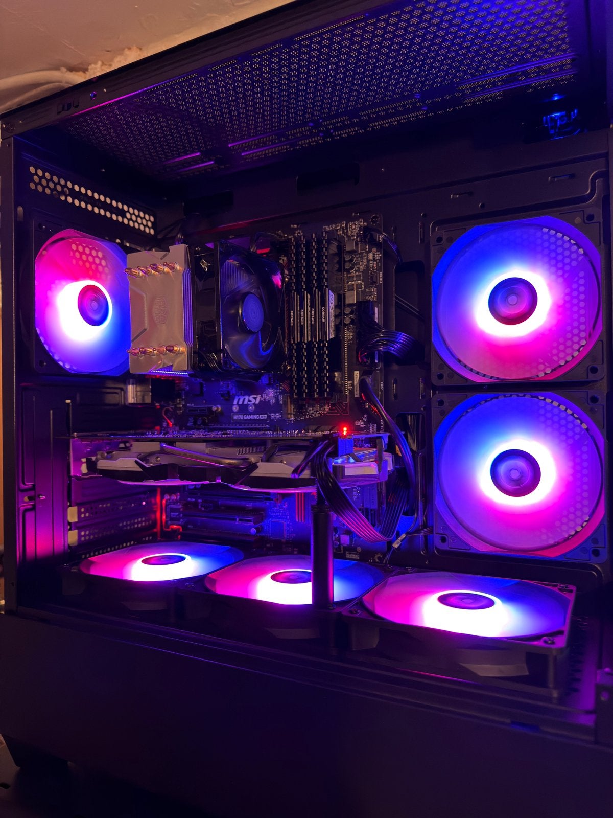 PC Gaming RGB — Prêt à l'emploi (Windows 11 Pro), 32 GB, Comme neuf, Enlèvement, Gaming