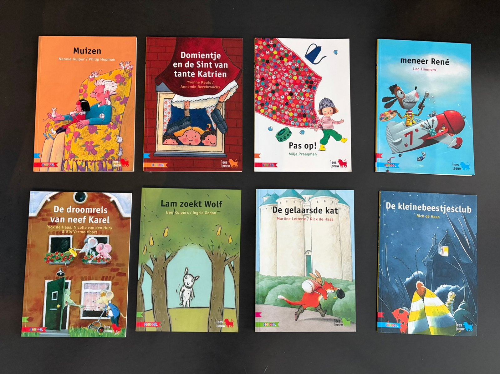 Pakket 8 x boeken Leesleeuw uitgeverij Zwijsen, Boeken, Ophalen of Verzenden, Zo goed als nieuw