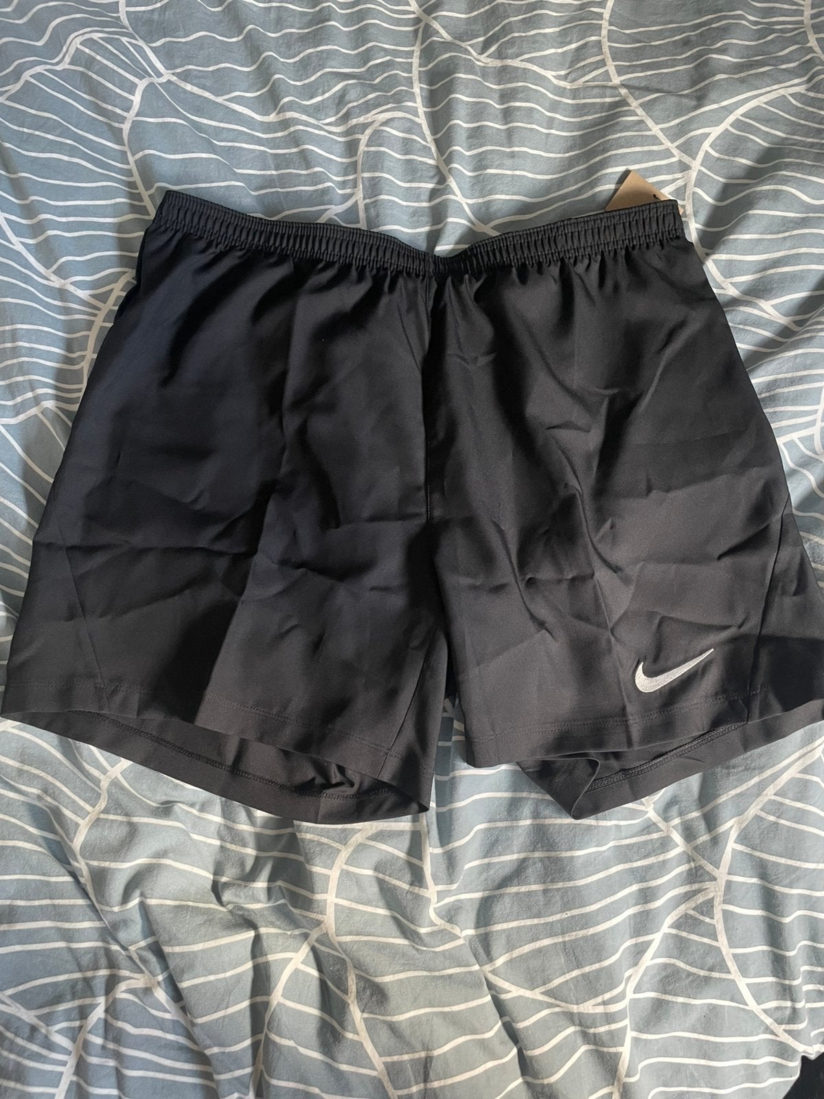 Nieuw Nike short zwart maat L unisex ongedragen, Maat 52/54 (L), Zwart, Nieuw, Ophalen of Verzenden