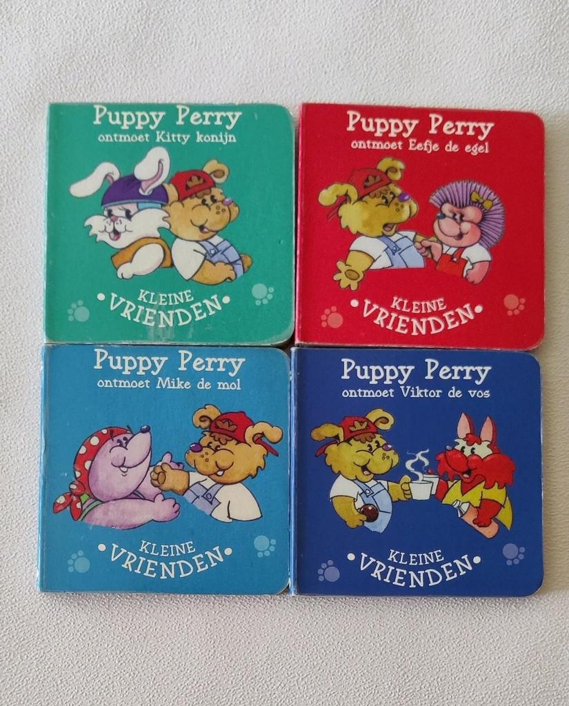 4 mini boekjes van Puppy en Perry, gebruikt maar nog mooi., Boeken, Ophalen, Gelezen