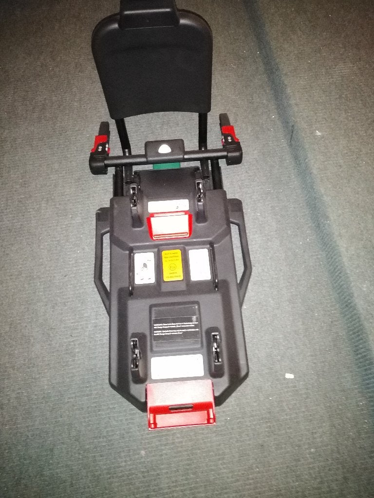 attache pour le maxi cossi, Enfants & Bébés, Enlèvement, Comme neuf, 0 à 18 kg, Isofix