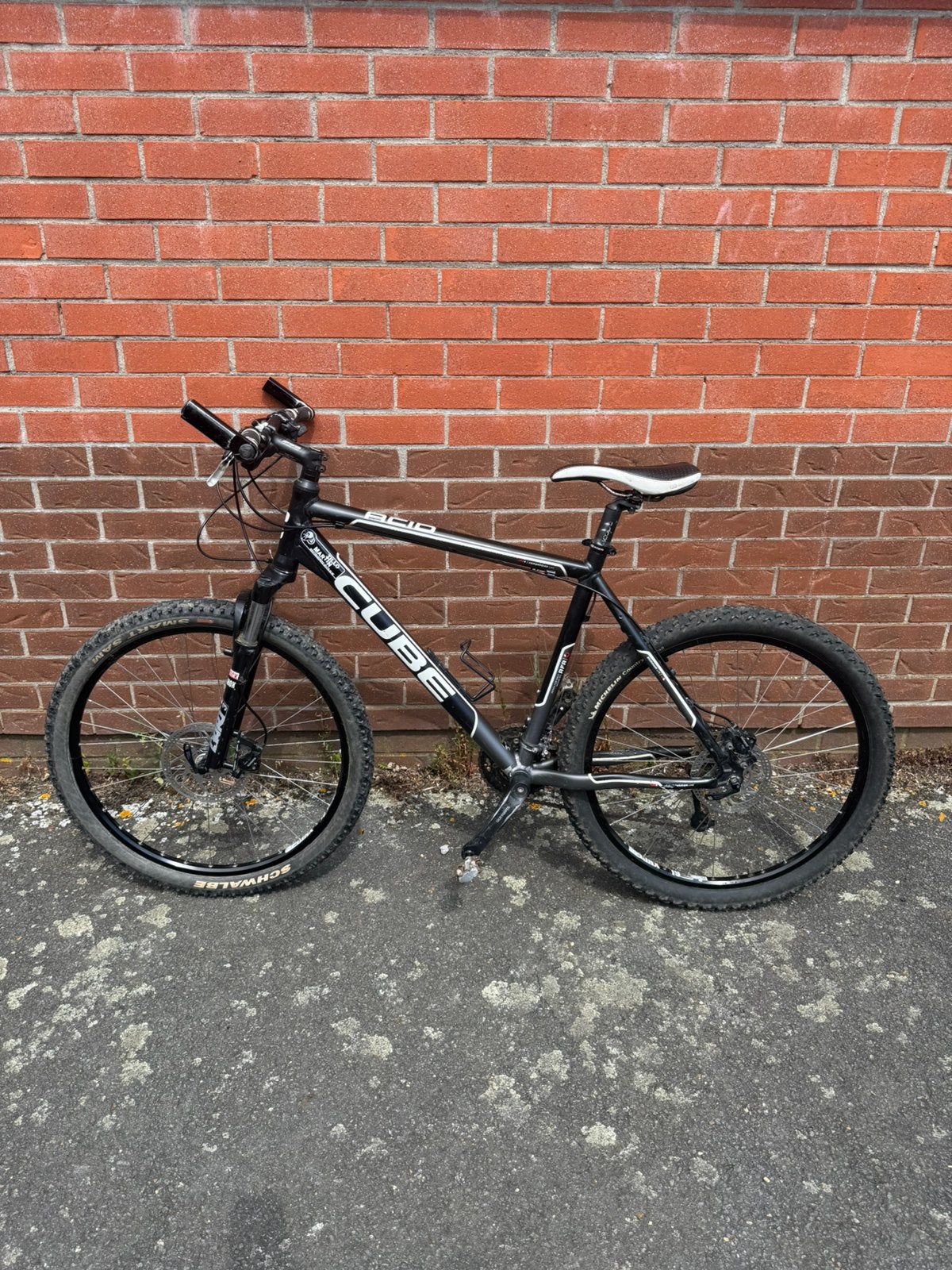2 vélos vtt cube et Thompson, Vélos & Vélomoteurs, Enlèvement, Comme neuf