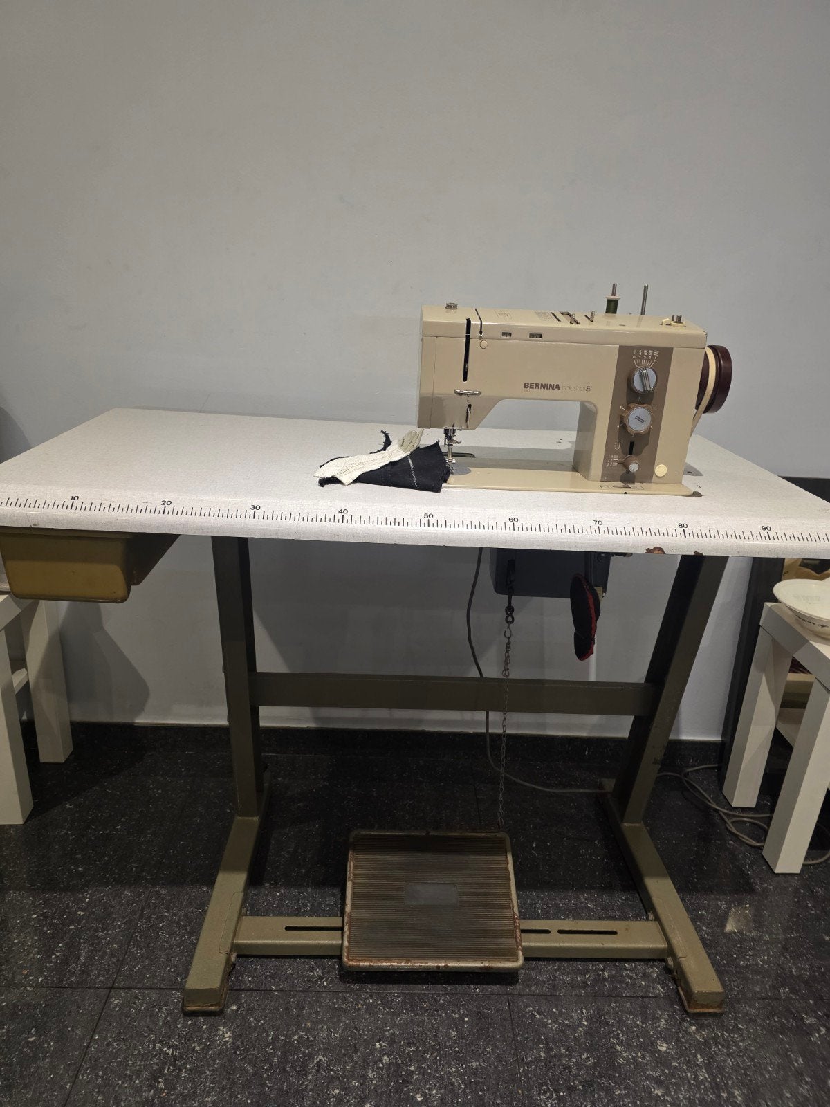 Machine à coudre industrielle Bernina 950, Hobby & Loisirs créatifs, Enlèvement, Machine à coudre, Bernina