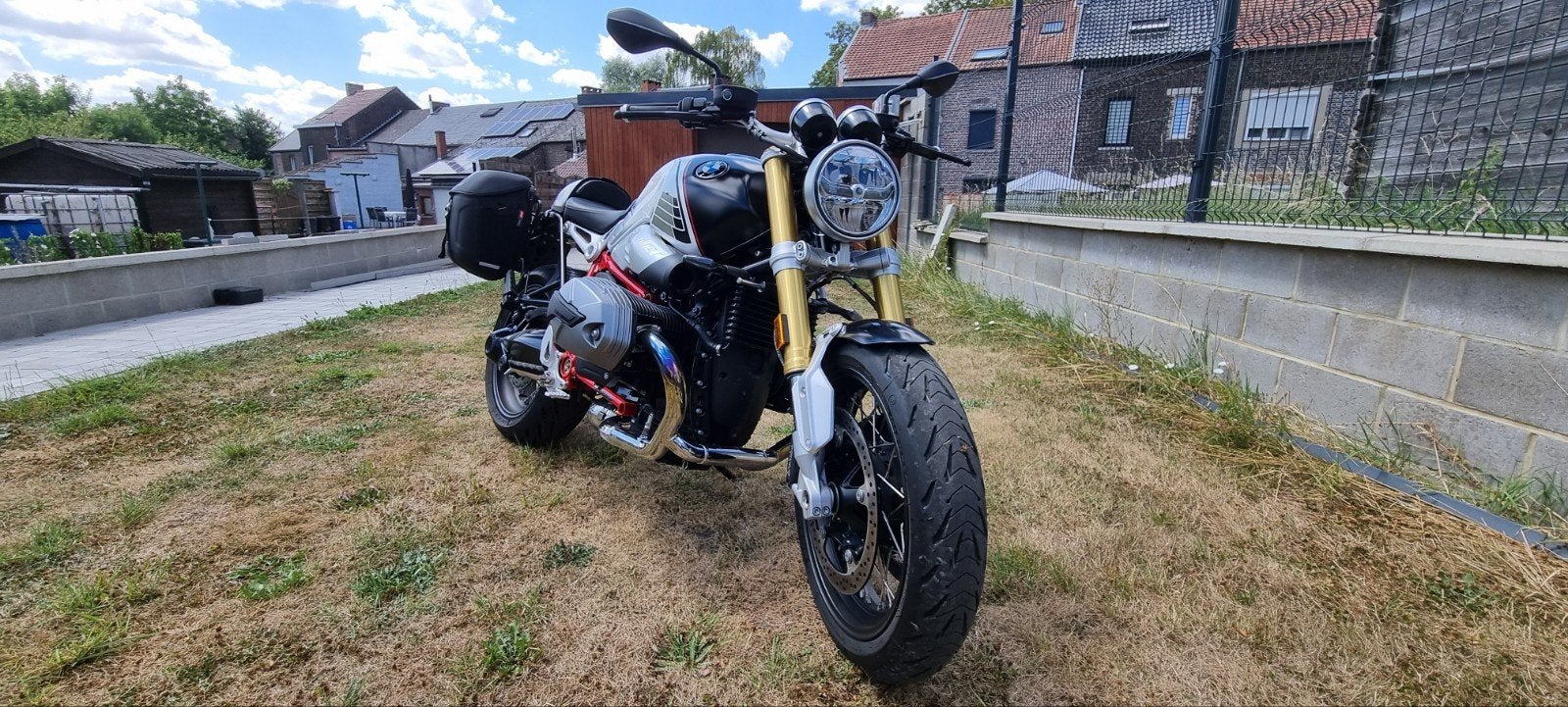 BMW R nine option 719, Permis Moto A, Plus de 35 kW, 2 cylindres, Particulier