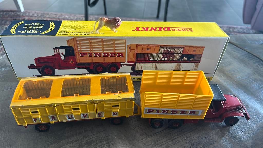 Dinky toys Pinder, Ophalen of Verzenden, Zo goed als nieuw, Bus of Vrachtwagen, Dinky Toys