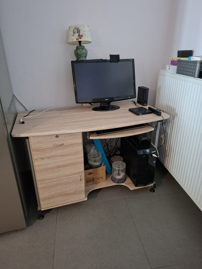 Houten bureau, Huis en Inrichting, Ophalen, Gebruikt, 120 cm, Hout