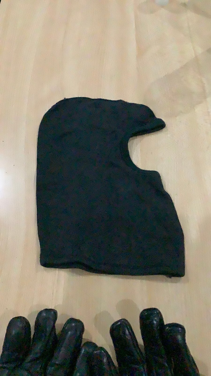 Cagoule noire pour motard, Enlèvement, Autres types