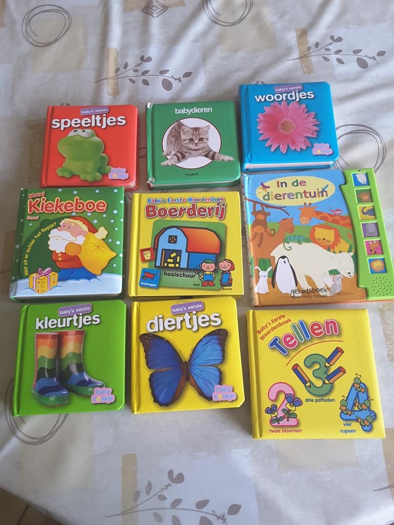 9 eerste kinderboekjes met fotootjes en afbeeldingen, Enlèvement ou Envoi, Comme neuf