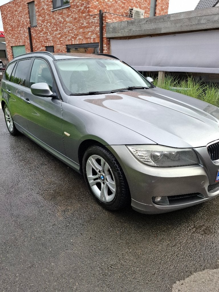 Bmw 318D 2.0 136PK diesel, Autos, BMW, 100 kW, Boîte manuelle, Noir, 5 portes