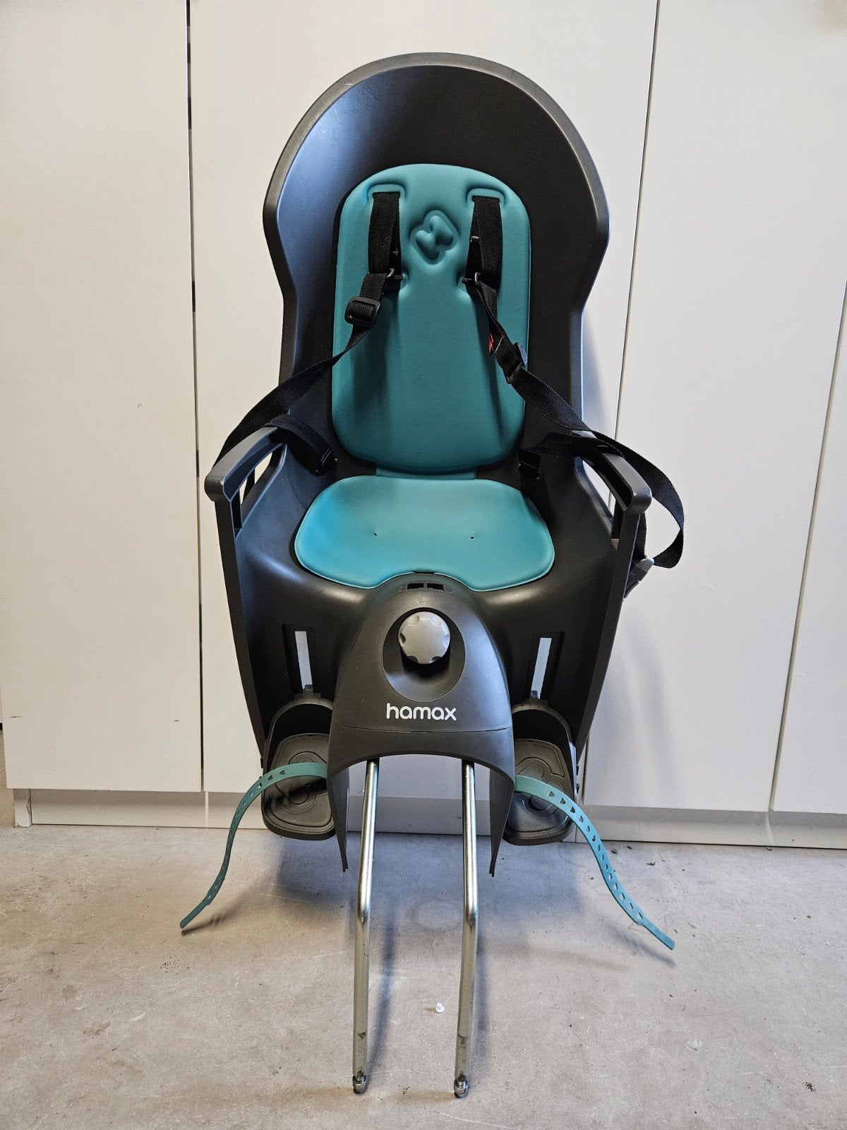 Siège Porte-bébé vélo AMIGA Gris/Vert fixation cadre Hamax, Vélos & Vélomoteurs, Repose-pieds, Enlèvement, Utilisé, Hamax