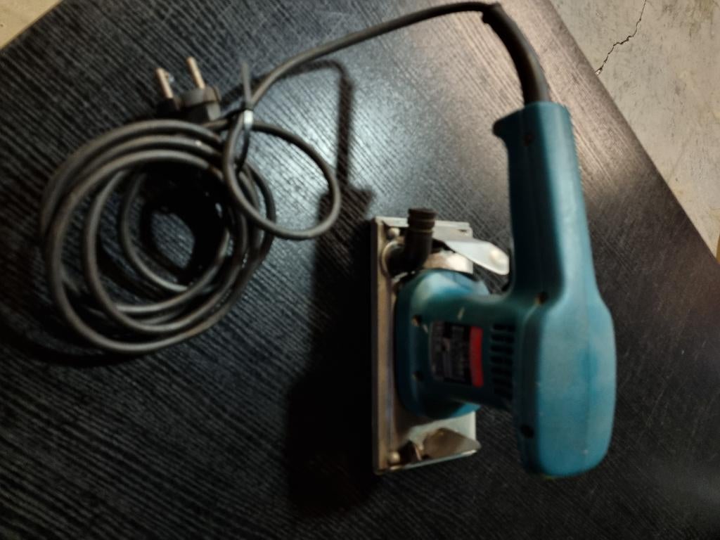 schuurmachientje Makita, Ophalen, Gebruikt