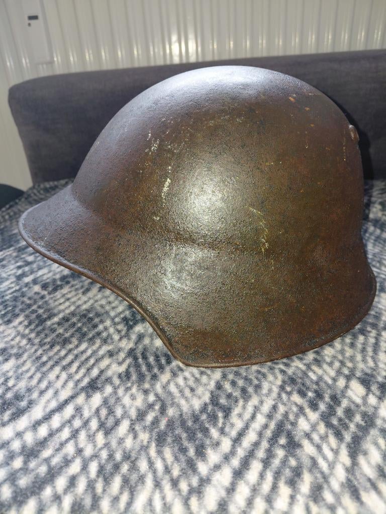 Zwitserse M18 helm WOI., Ophalen of Verzenden