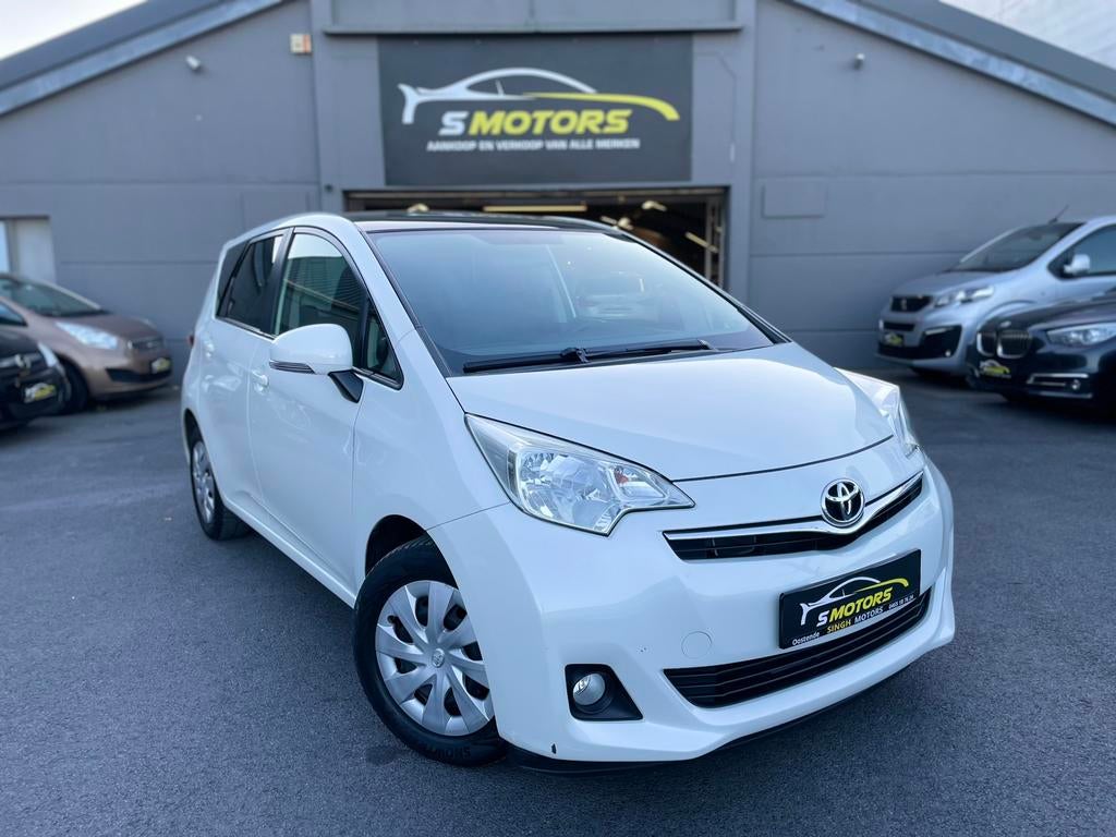 Toyota Verso-S 1.33 VVT-i | Skyview | Camera | Cruise |, Autos, Euro 5, Achat, Entreprise, Boîte manuelle