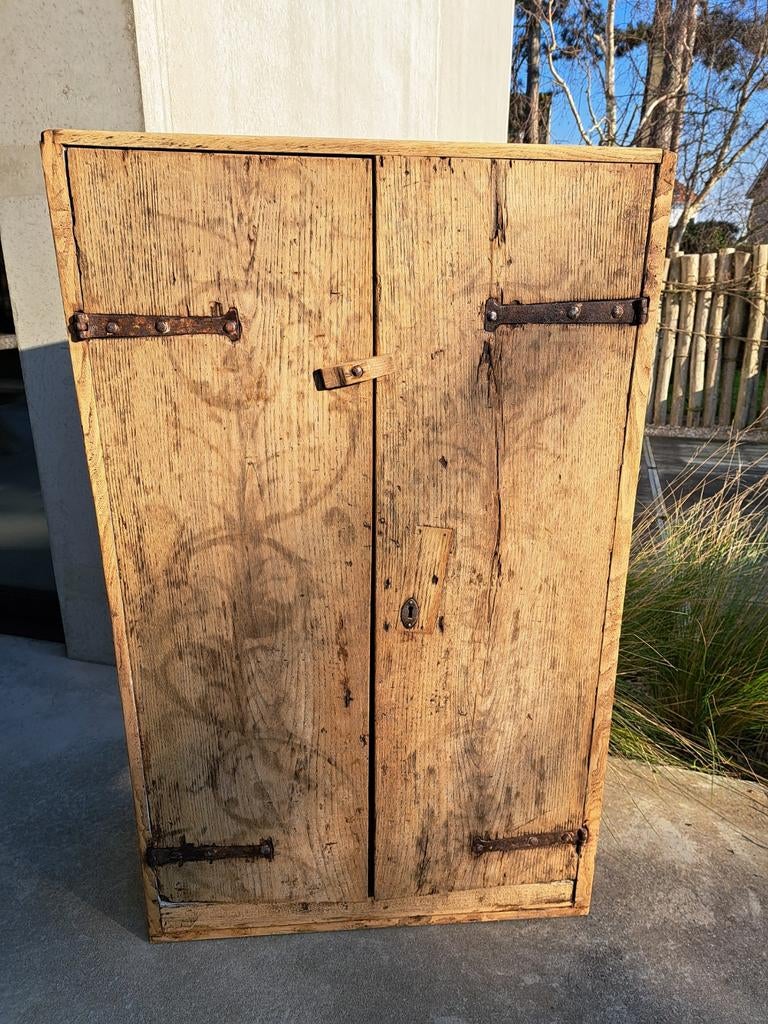 Originele Franse kast eik, Antiek en Kunst, Ophalen
